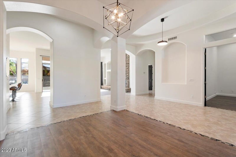 25636 N Lawler Loop, Phoenix, AZ 85083