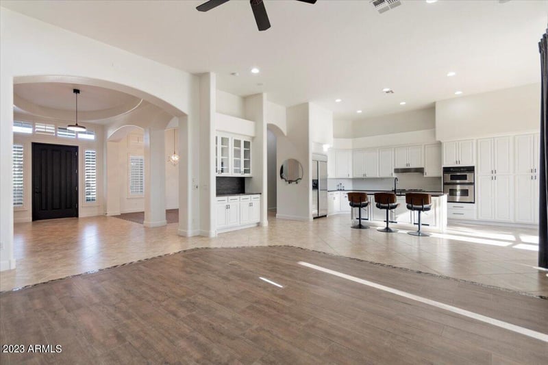 25636 N Lawler Loop, Phoenix, AZ 85083