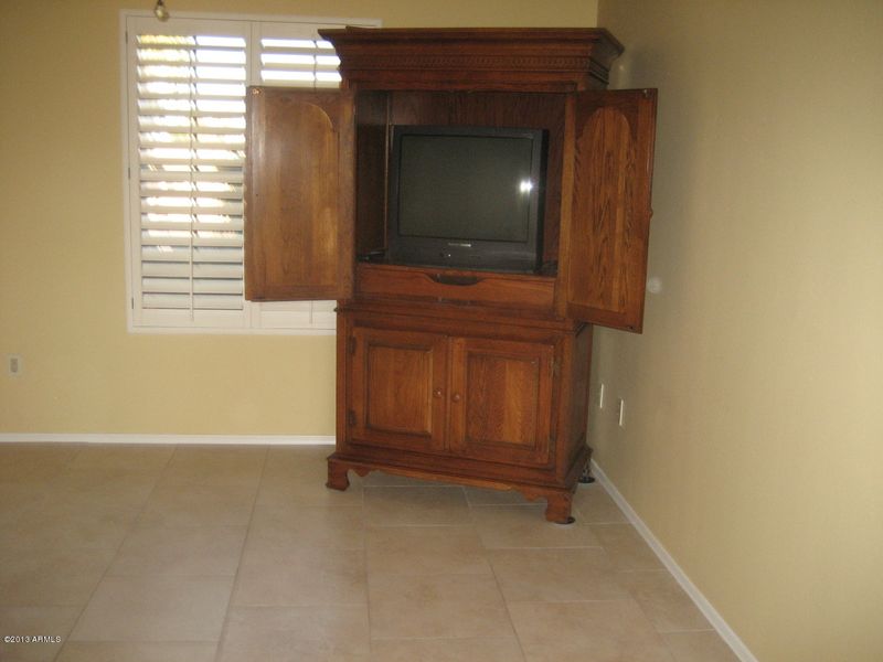 2564 Leisure World Blvd, Mesa, AZ 85206