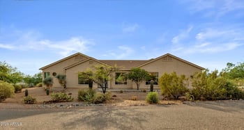 2564 N Charlebois Rd, Apache Junction, AZ 85119
