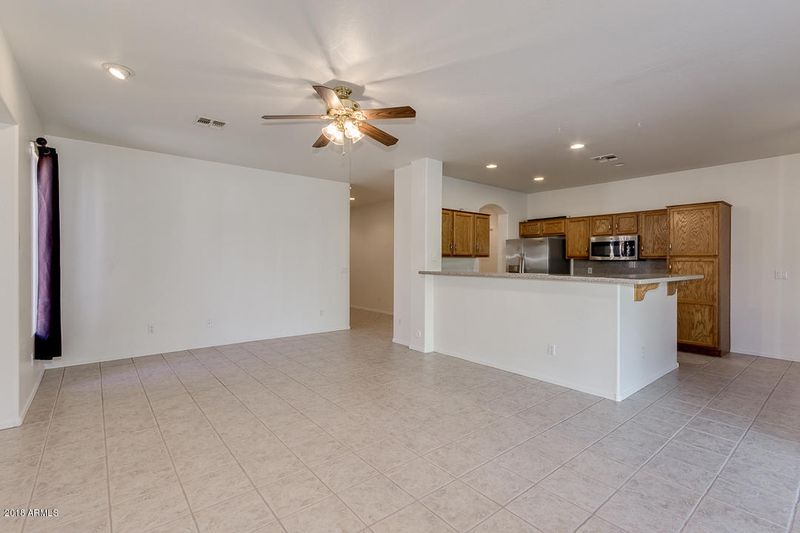 2564 S Martingale Rd, Gilbert, AZ 85295