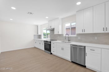 25644 Howard Dr, Sun Lakes, AZ 85248