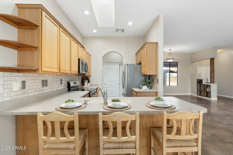 25645 Blue Sky Dr, Wittmann, AZ 85361