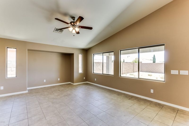 25647 W Ripple Rd, Buckeye, AZ 85326