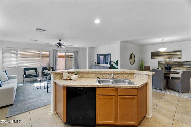 2565 E Southern Ave #108, Mesa, AZ 85204