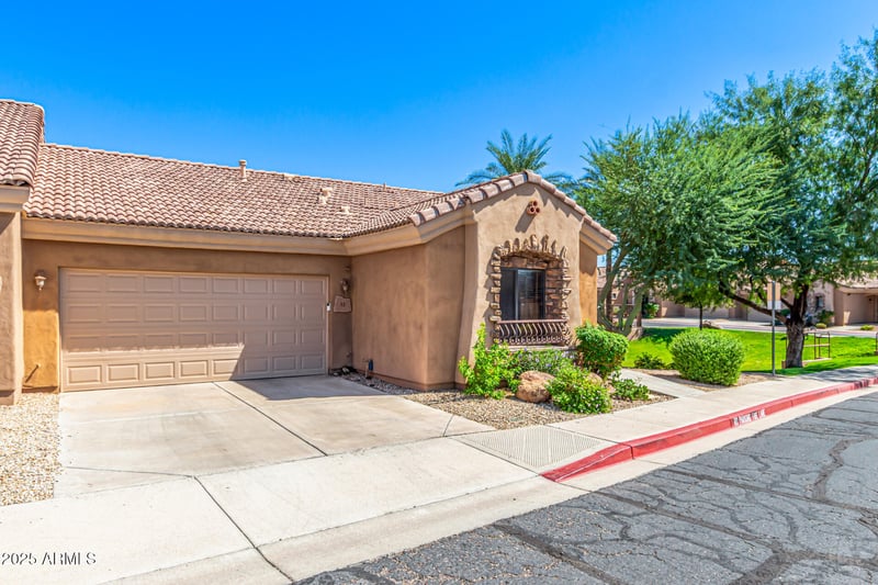 2565 Signal Butte Rd #52, Mesa, AZ 85209