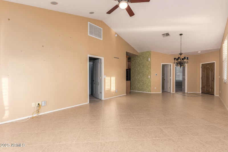 2565 Southern Ave #3, Mesa, AZ 85204