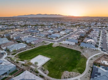 25658 140th Ln, Surprise, AZ 85387