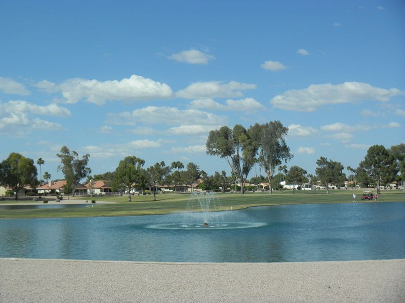 25659 S Howard Dr, Sun Lakes, AZ 85248
