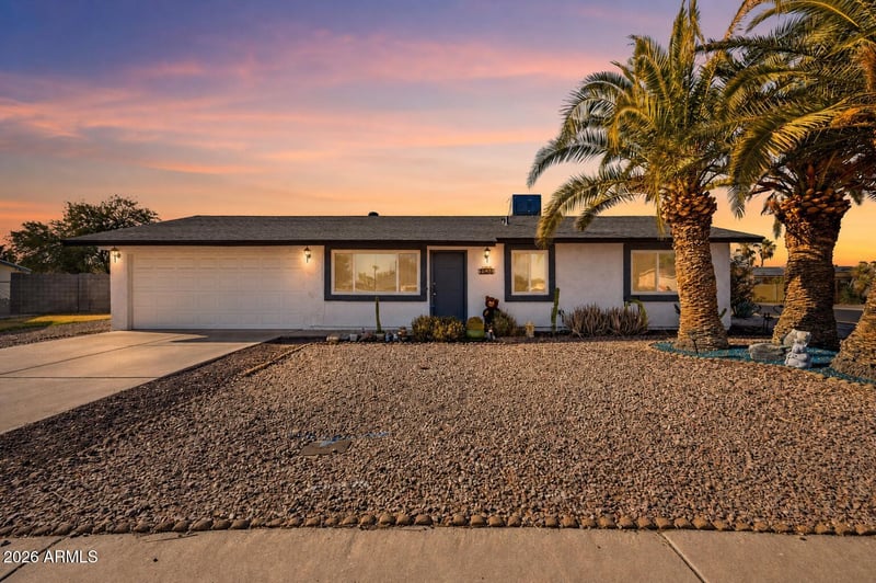 2566 E Villa Rita Dr, Phoenix, AZ 85032