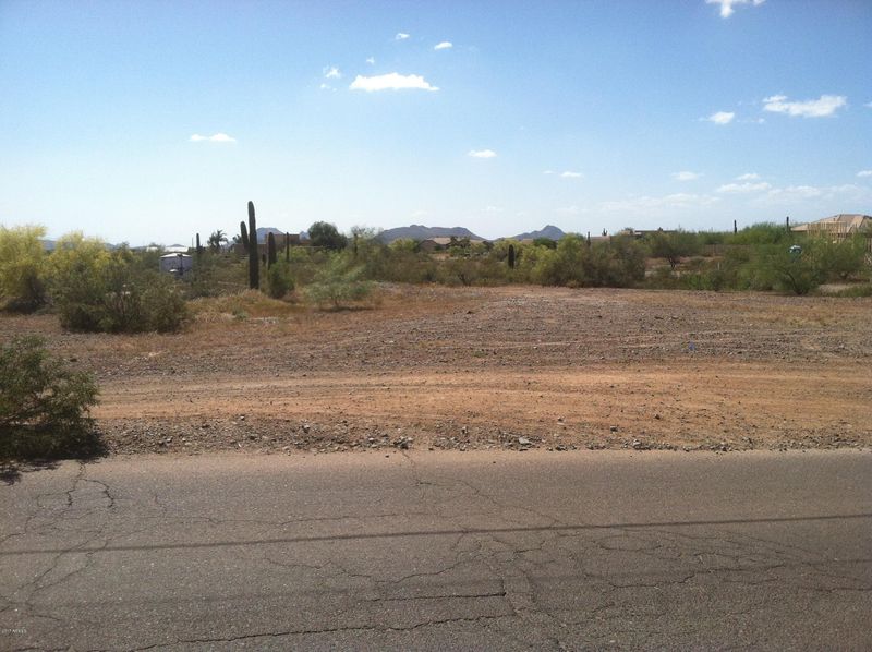 25660 N 7th Ave, Phoenix, AZ 85085