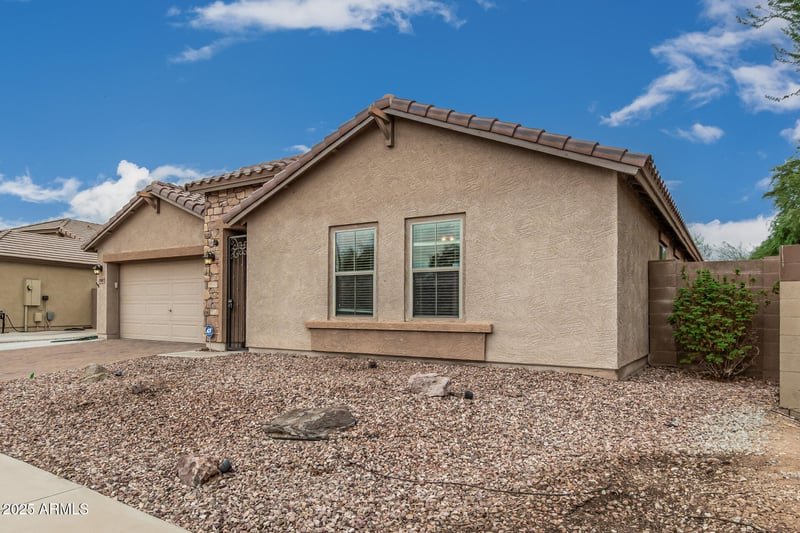 25667 Primrose Ln, Buckeye, AZ 85326