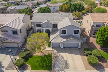 25674 68th Dr, Peoria, AZ 85383