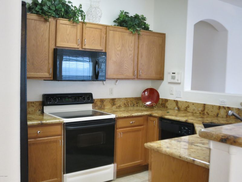 2568 E Riviera Dr, Chandler, AZ 85249