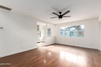 2569 Berridge Ln #D-215, Phoenix, AZ 85017