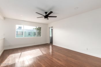 2569 Berridge Ln #D-215, Phoenix, AZ 85017