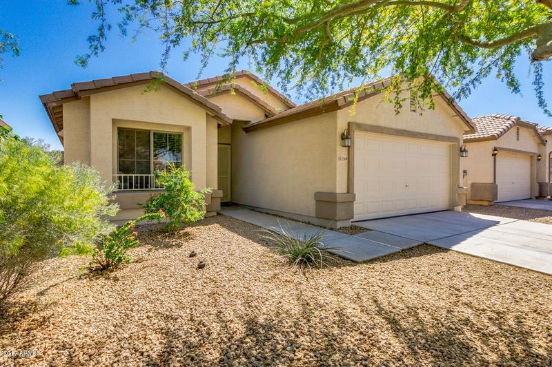 2569 E Silversmith Trl, San Tan Valley, AZ 85143
