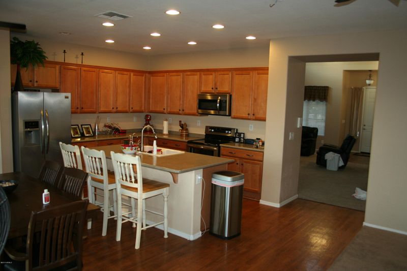 2569 W Shackleton Dr, Anthem, AZ 85086