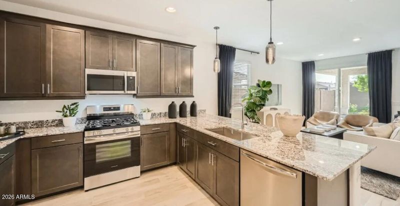 25699 N 170th Ln, Surprise, AZ 85387