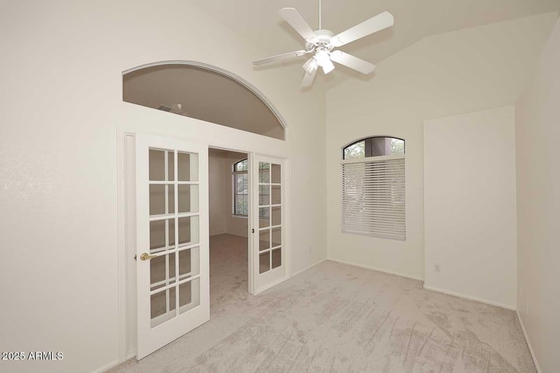 257 Ashurst Dr, Phoenix, AZ 85048