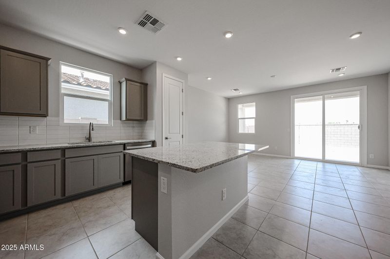 2570 E Music Mountain Ave, Apache Junction, AZ 85119
