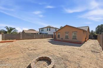 25702 Burgess Ln, Buckeye, AZ 85326