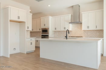 2571 Alfonso Dr, San Tan Valley, AZ 85140