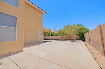 2571 Park Ave, Chandler, AZ 85224