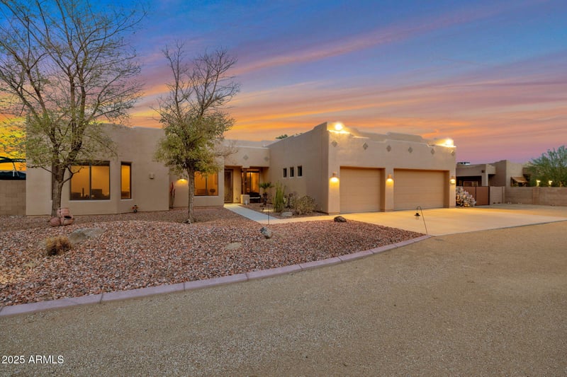 25715 150th Dr, Surprise, AZ 85387