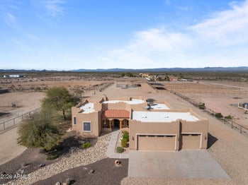 25718 Baker Dr, Wittmann, AZ 85361