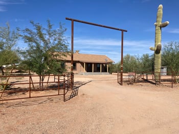 25720 W Rockaway Hills Rd, Morristown, AZ 85342