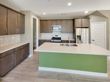 25722 20th Ln, Phoenix, AZ 85085