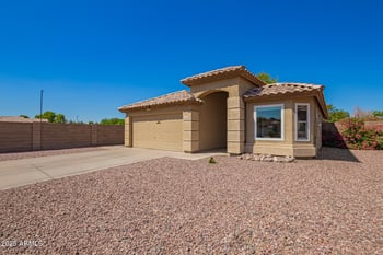2574 Kent Ave, Gilbert, AZ 85296