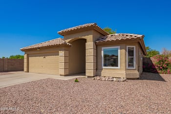 2574 Kent Ave, Gilbert, AZ 85296