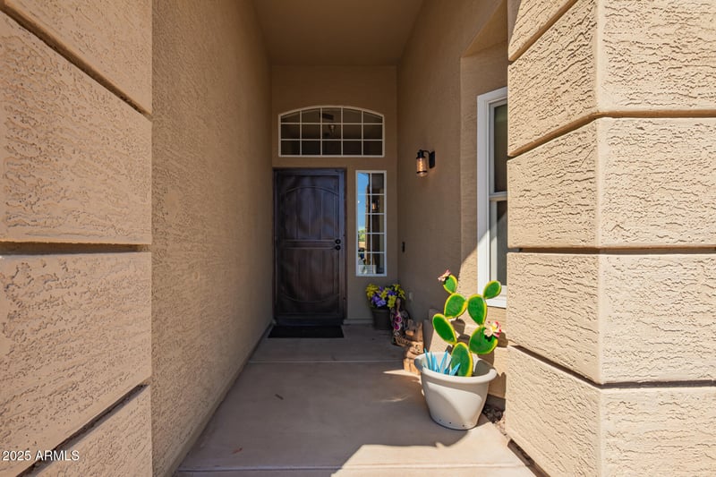 2574 Kent Ave, Gilbert, AZ 85296