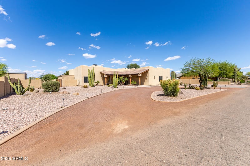 25744 Blue Sky Way, Buckeye, AZ 85326
