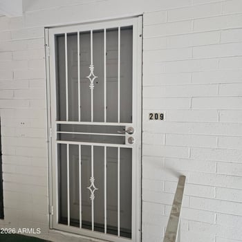 2575 Berridge Ln #D209, Phoenix, AZ 85017