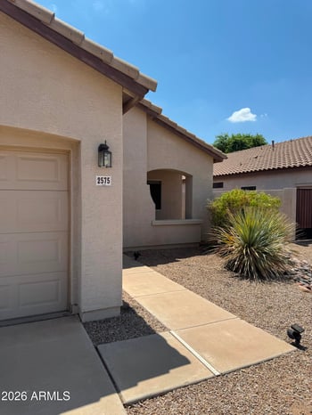 2575 E Brooks St, Gilbert, AZ 85296