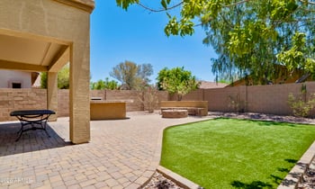 2575 Amber Sun Dr, Phoenix, AZ 85085