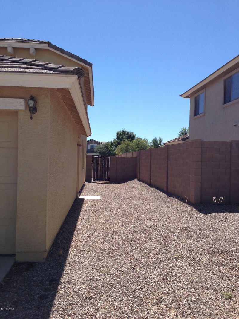 2575 W Gold Mine Way, Queen Creek, AZ 85144