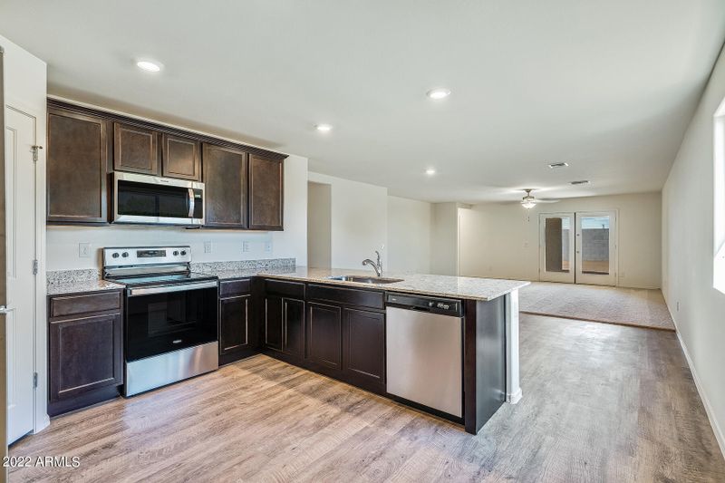 25758 W Winston Dr, Buckeye, AZ 85326