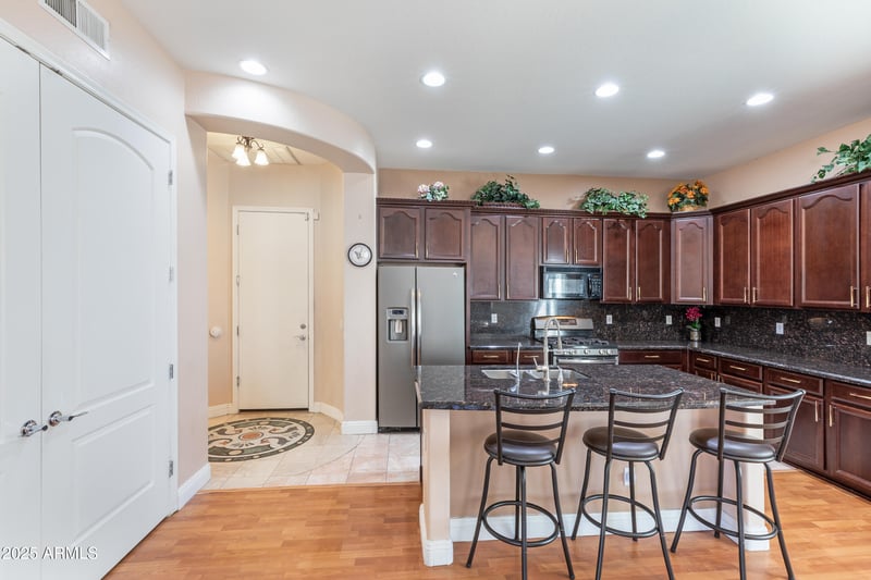 2576 Dogwood Dr, Chandler, AZ 85286