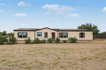 2576 W Tepee St, Apache Junction, AZ 85120