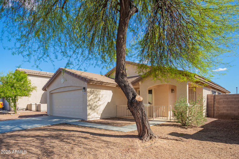 25761 St Charles Ct, Buckeye, AZ 85326