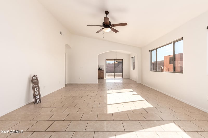 25761 St Charles Ct, Buckeye, AZ 85326
