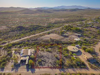 2579 Roughrider Rd #7, New River, AZ 85087