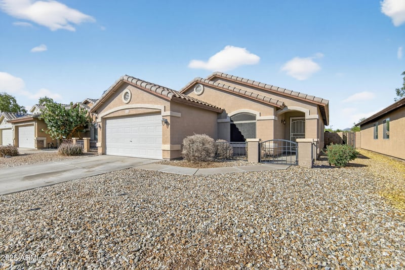 25792 Kendall St, Buckeye, AZ 85326