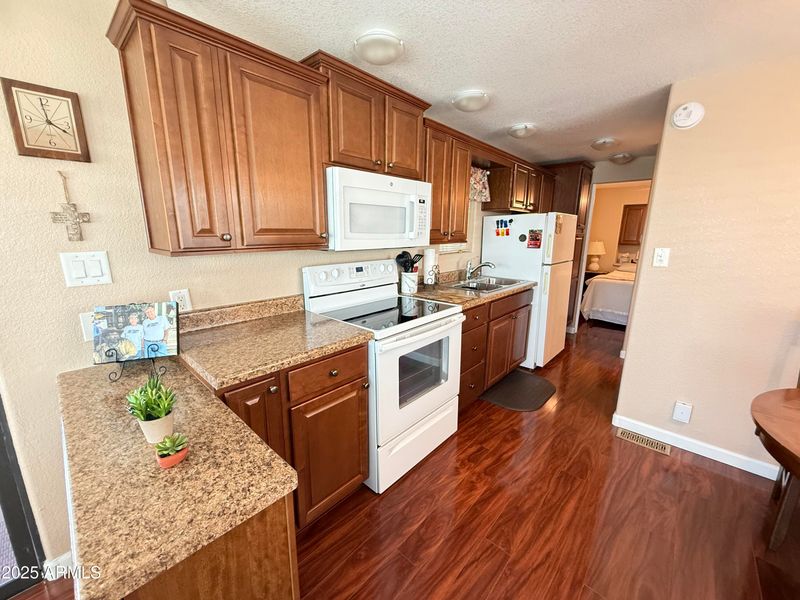 258 Beryl Dr #258, Apache Junction, AZ 85119
