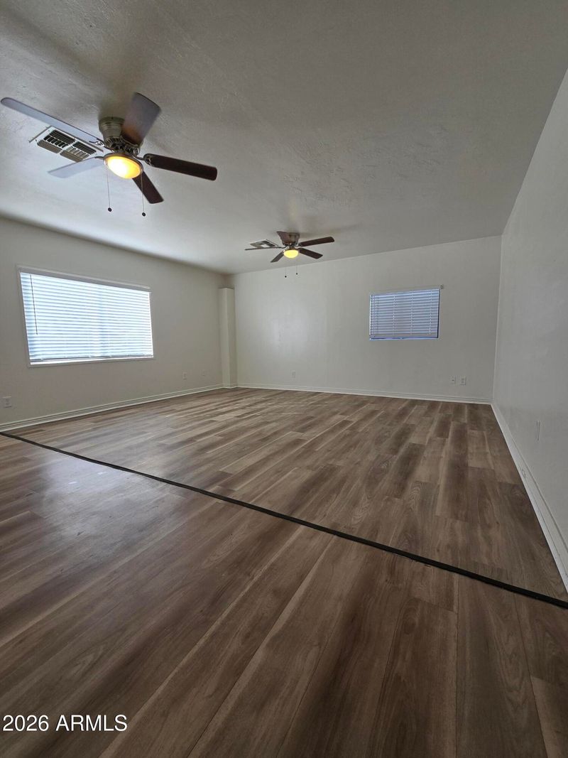 258 E Juniper St, Mesa, AZ 85201