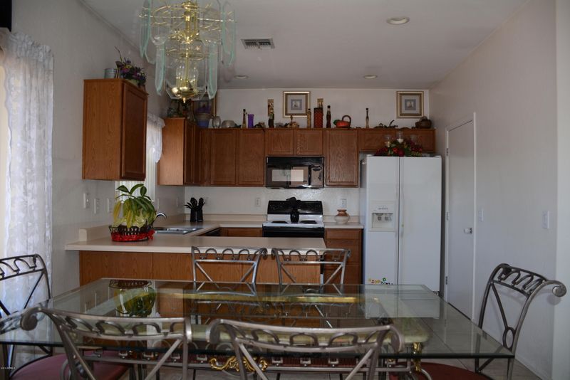 258 N Seymour --, Mesa, AZ 85207